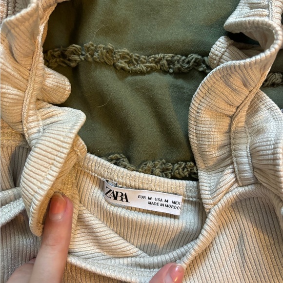 Zara Tank Top - Picture 2 of 2